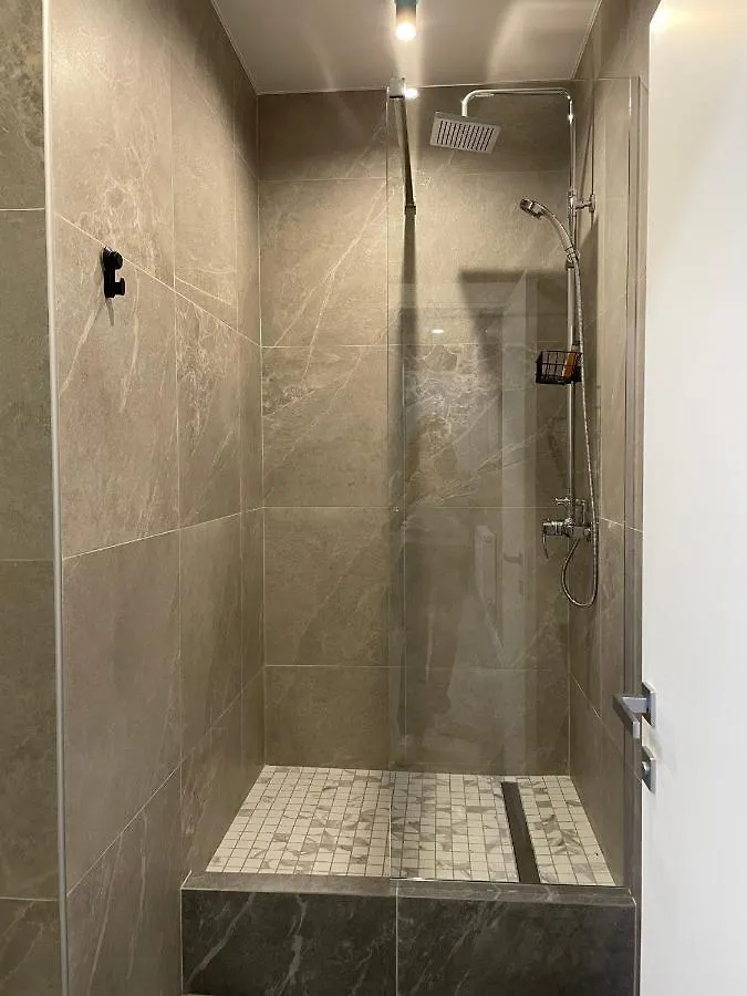 118 Apartments Κίεβο 0*,