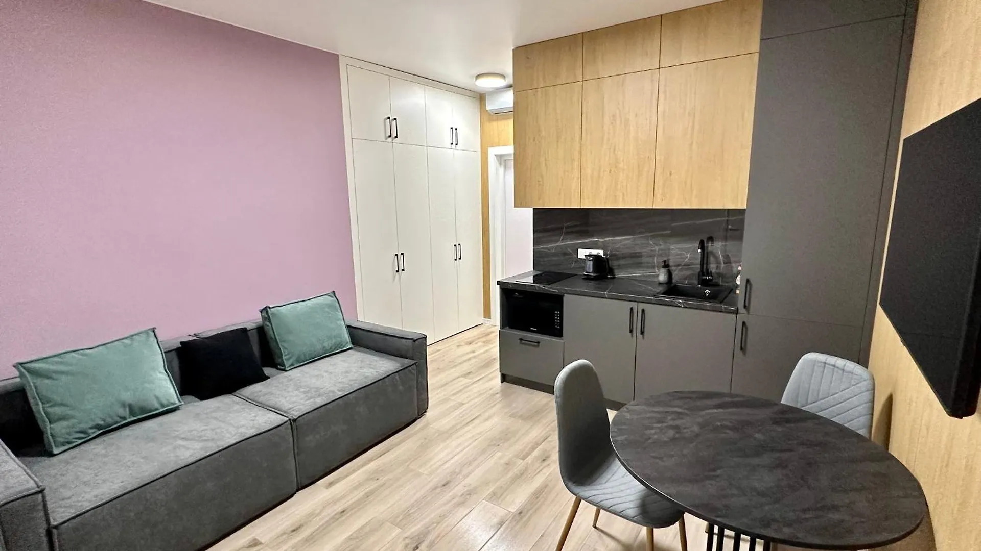 118 Apartments Kyiv Ukraine